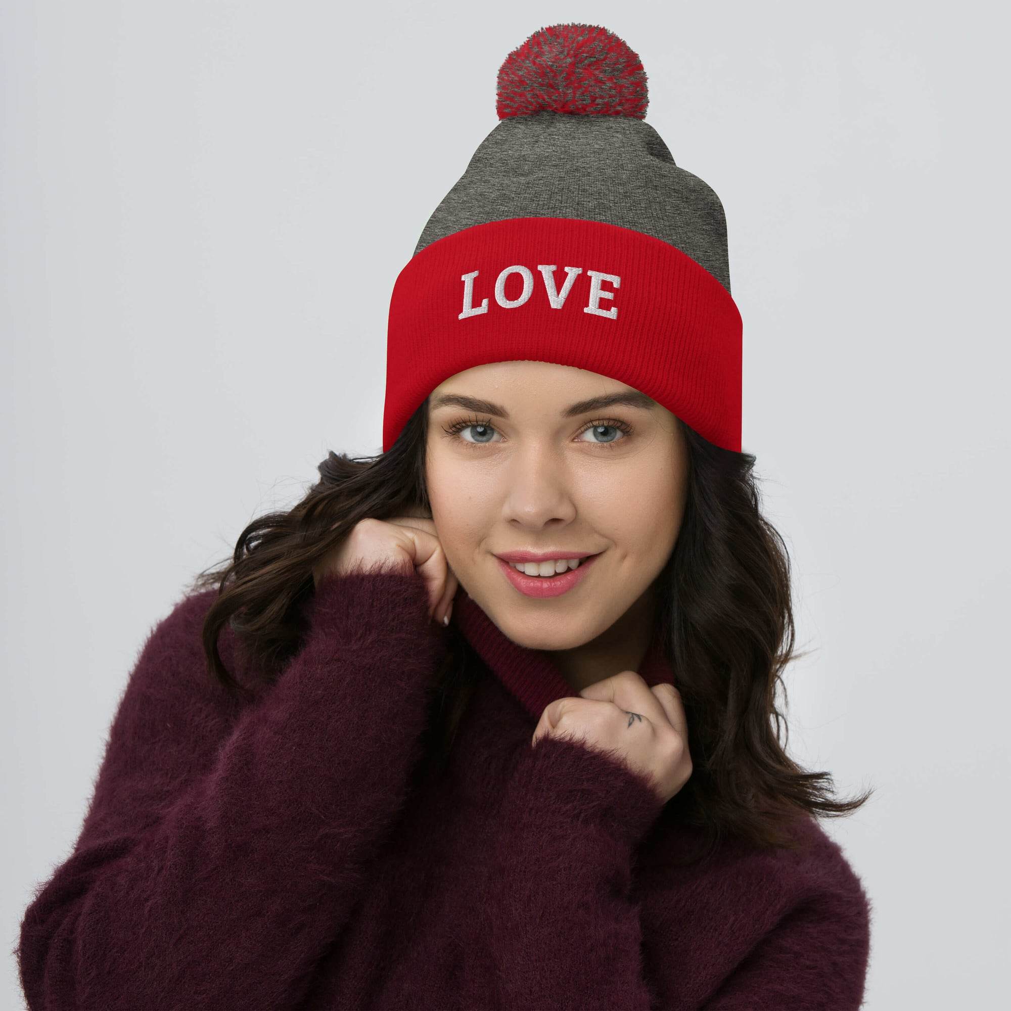 Pom-Pom Beanie - Where2Save